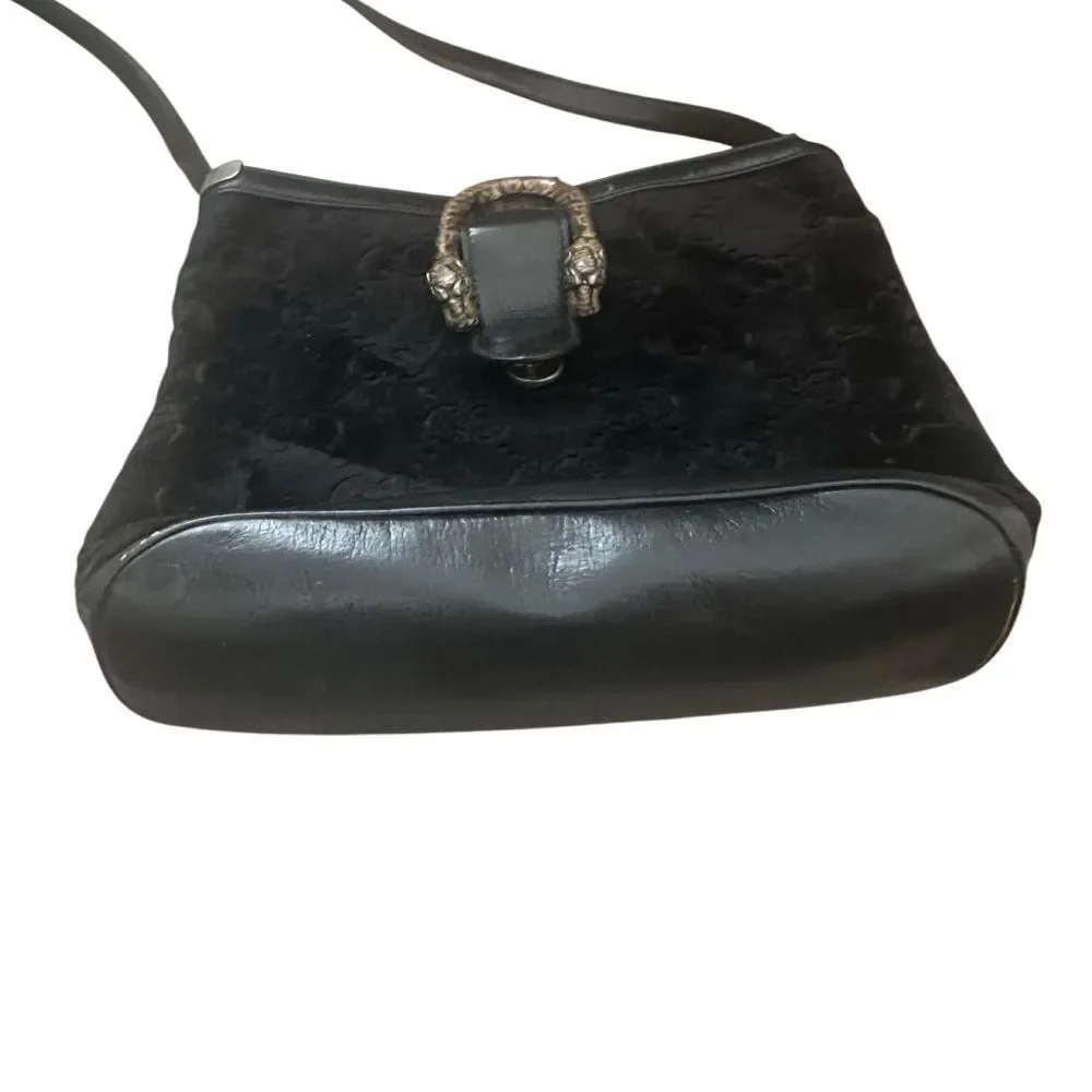 Gucci Rare Black Shoulder Bag with Gold Accent - Picture 7 of 15